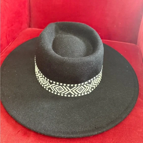 Black Wide-Brim Hat with Geometric Band - Picture 2 of 4